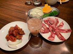 -焼肉まんぐう