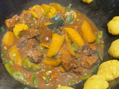 -鱼窝棚柴火铁锅炖(富山屯店)