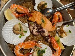 传统西班牙海鲜铁盘饭-BROWNSTONE布朗石西班牙餐厅(富城店)