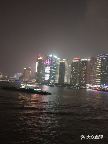 有很多好玩的地方，也有很多值得去看看的地方