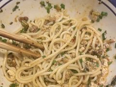 -云阿蛮云南生烫牛肉米线(奉贤路店)