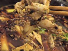 -鸿顺老铁锅美蛙鱼府(解放碑店)