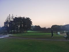 -银涛高尔夫练习场(徐泾店)