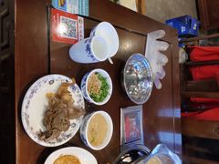 -亿诣蝎府炸酱面羊蝎子火锅(酷车小镇店)