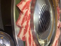 -哈哈碳都·牛肋条无限自助烤肉(台江万达店)