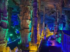 -泰安地下龙宫景区