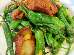 樟树港辣椒炒黑猪肉-渔芙南(三里屯店)