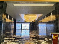 -K+全国连锁KTV(绿地缤纷天地店)