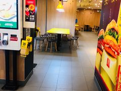 大堂-麦当劳(北站北广场店)