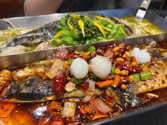 -鸣记脆皮烤鱼·海鲜烤鱼(马栏店)