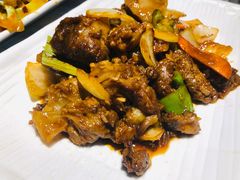 风味红烧月牙骨-乡间好味私家菜(总店)