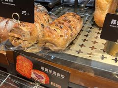 -红跑车蛋糕世界(清江路店)