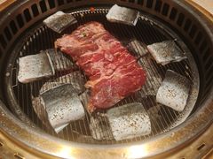 -Ant 蚂蚁洞烤肉·大营地(上海静安大悦城店)