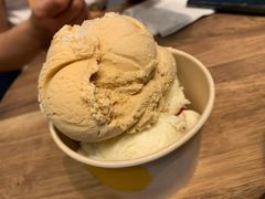香草冰淇淋-LUNEURS月乐诗 冰淇淋咖啡(环贸店)