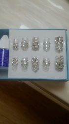 -红馆妆造(中央大街店)