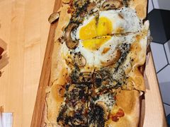 黑松露薄饼-LENBACH兰巴赫西餐啤酒坊(大连东港店)