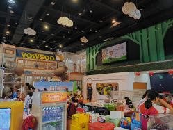 -玩塾品格乐园(宇宙太空龙旗店)