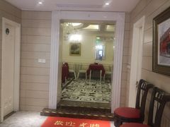-红房子西菜馆(淮海中路店)