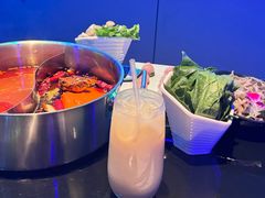 -唯爱KTV聚会餐厅(仙林东城汇店)