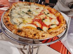 双拼披萨-Primo·丽莫意大利窑烤披萨