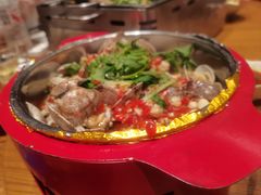 -琥珀老六龙虾(四里河店)