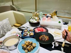 -红鼎豆捞·非遗鲍皇汤火锅(宝丰路店)