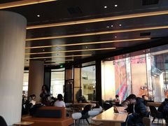 -星巴克臻选(上海合生汇1F店)