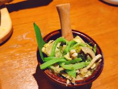 -云海肴·汽锅鸡·云南代表菜(天山百盛优客店)