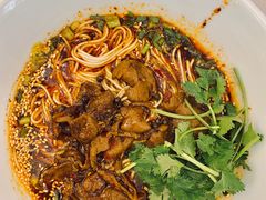 -李与白包子铺(桐梓林店)