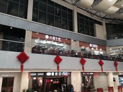 -小杨生煎(金山百联购物中心3楼店)