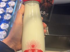 -红星前进面包牛奶公司(君太店)