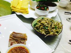 -青岛天瑞星空酒店