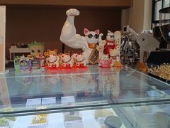 -Fridi Patisserie Cafe