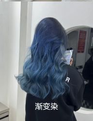 -魅·Hair设计烫染接发店