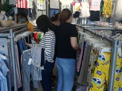 -上品折扣(回龙观店)