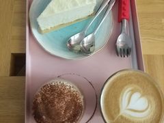 -W CAFE(甜爱路店)