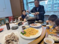 -大宝全猪馆(南京路店)