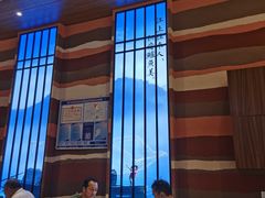 -老湘亲·品鉴湘菜(蔡塘爱琴海店)