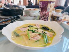 -老人和饭店(淮海中路店)