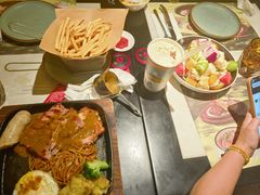 -半秋山西餐厅(襄阳万达店)