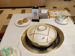 -天宜隆蘑菇宴火锅(石景山旗舰店)