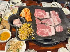 -Dombe豚(黑猪肉街店)