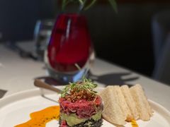 牛肉塔塔配牛油果黑橄榄酱-Solo(衡山路店)