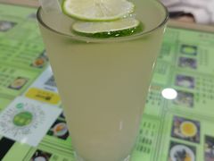 薄荷柠檬椰青水-玉椰林甜品店(创始店)