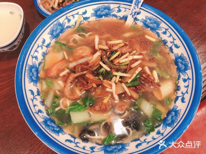 阿扁杭州面(苗圃店)生爆腰花面图片