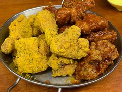 -BHC炸鸡(明洞总店)