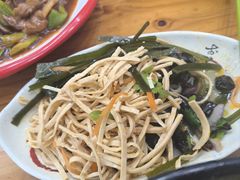 -志权牛肉面(灵山路店)