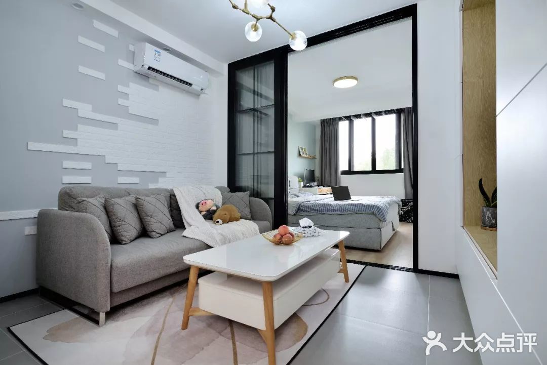 32㎡小户型，装修后面积多出一倍，清爽简约，谁住谁爱！