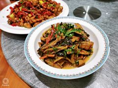 浇汁袈裟-宴语·新疆菜·大盘鸡·烤肉(北泉店)