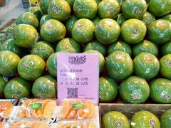 现剥泰柚-鲜力达果品批发直销(青山店)